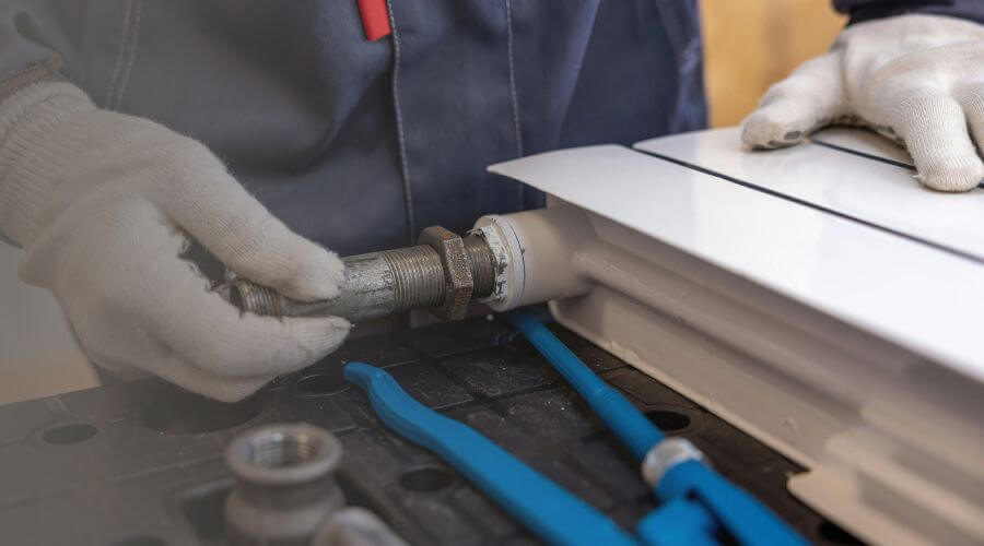 Local water heater installation in Bascom, FL